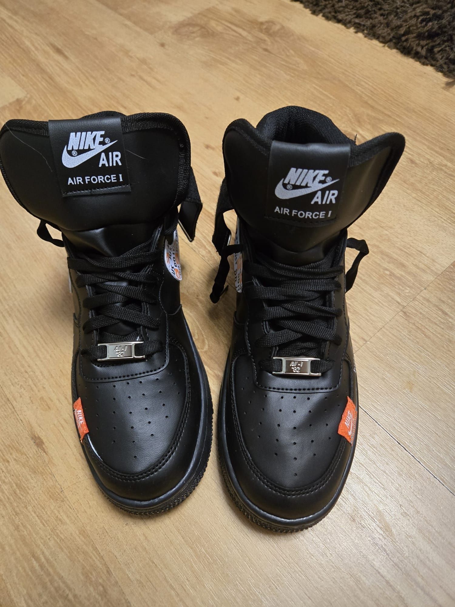 Adidasi Nike Air Force 1 '82 Black Noi