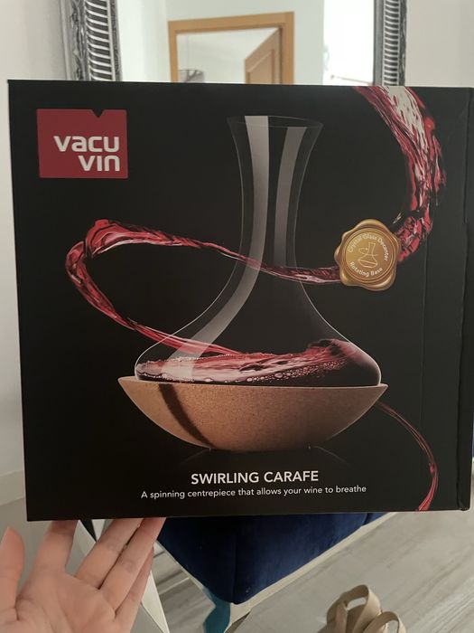 Decantor Vin Rosu