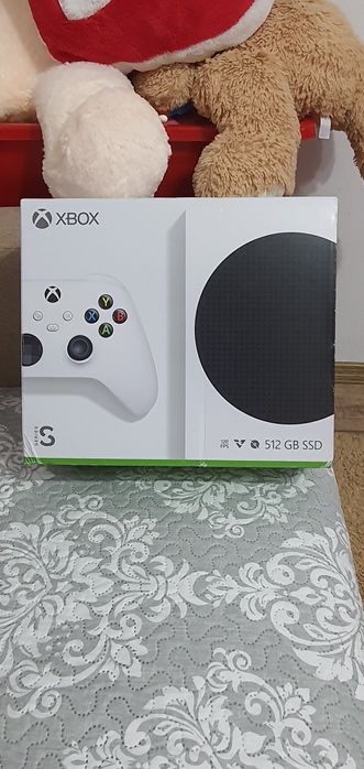 XBOX     seria  S .