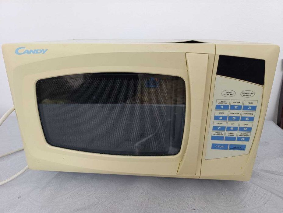 Микроволновая печь Candy