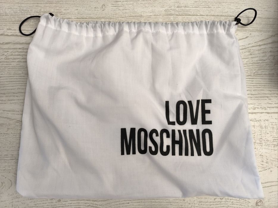Чанта Love Moshino