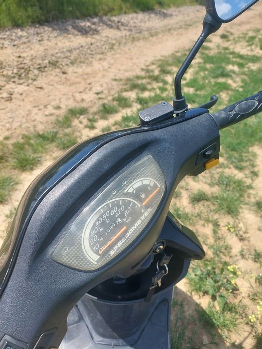 Vând scuter rex GY6 49cc