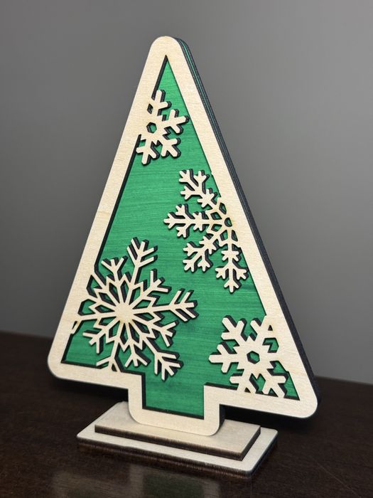 Коледни играчки от дърво