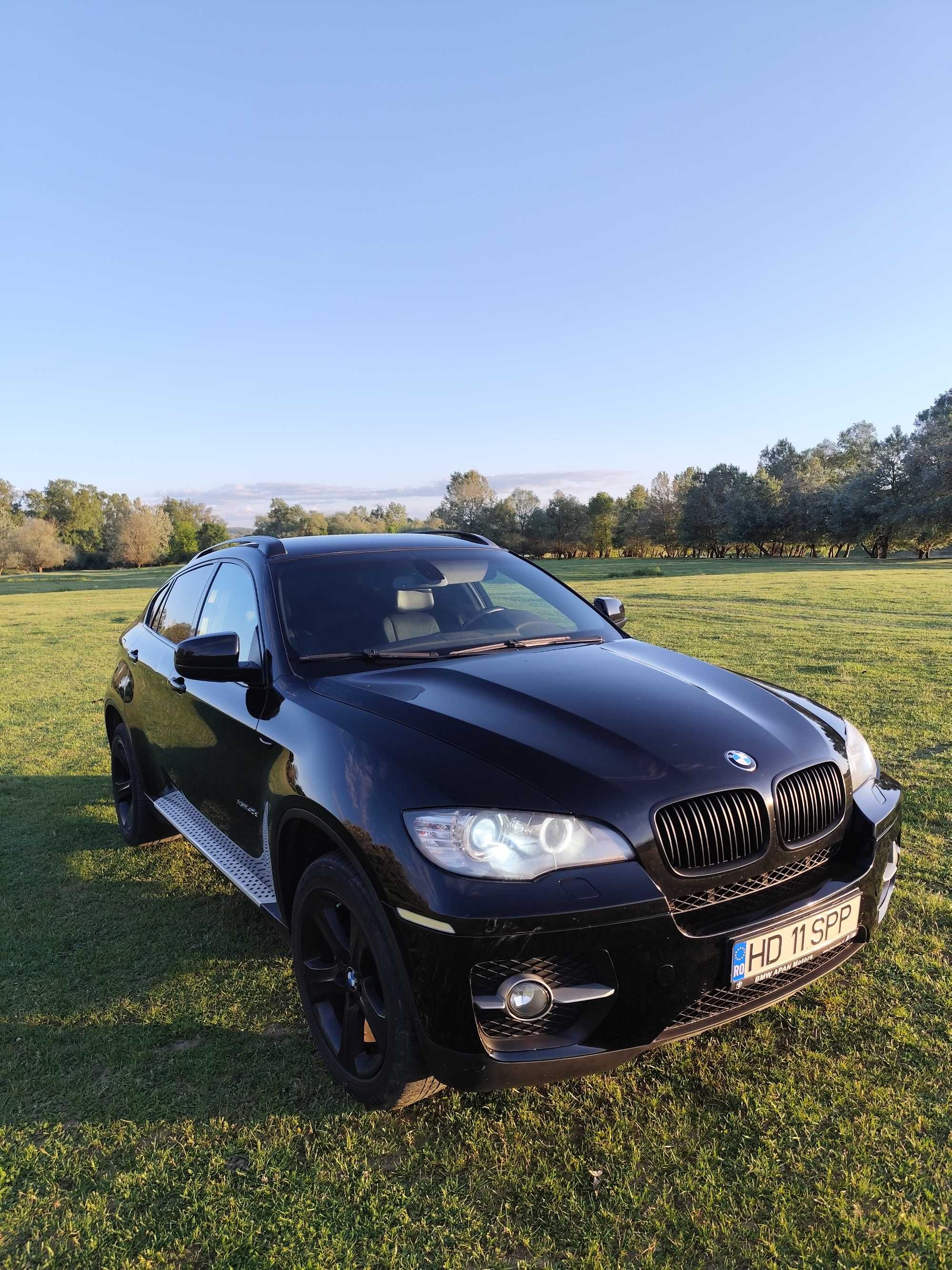 Vând X6 2012 ,306 cp