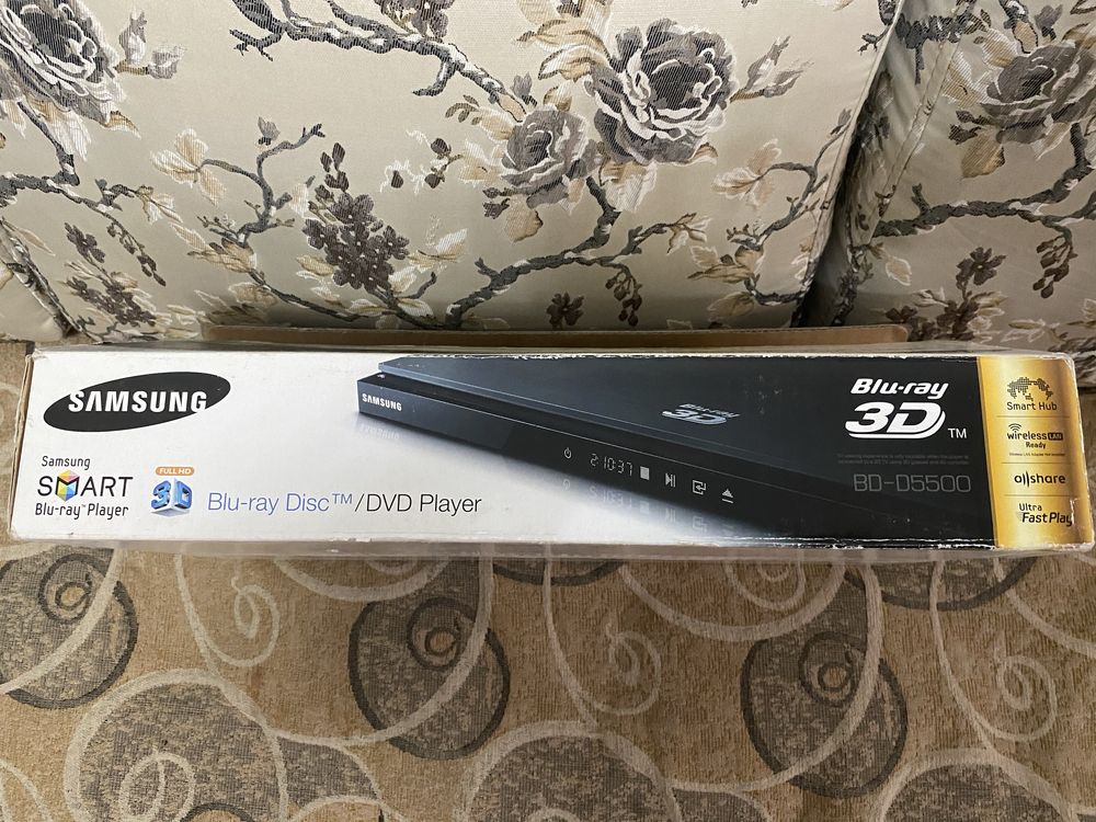 Blu-ray-плеер Samsung BD-D5500