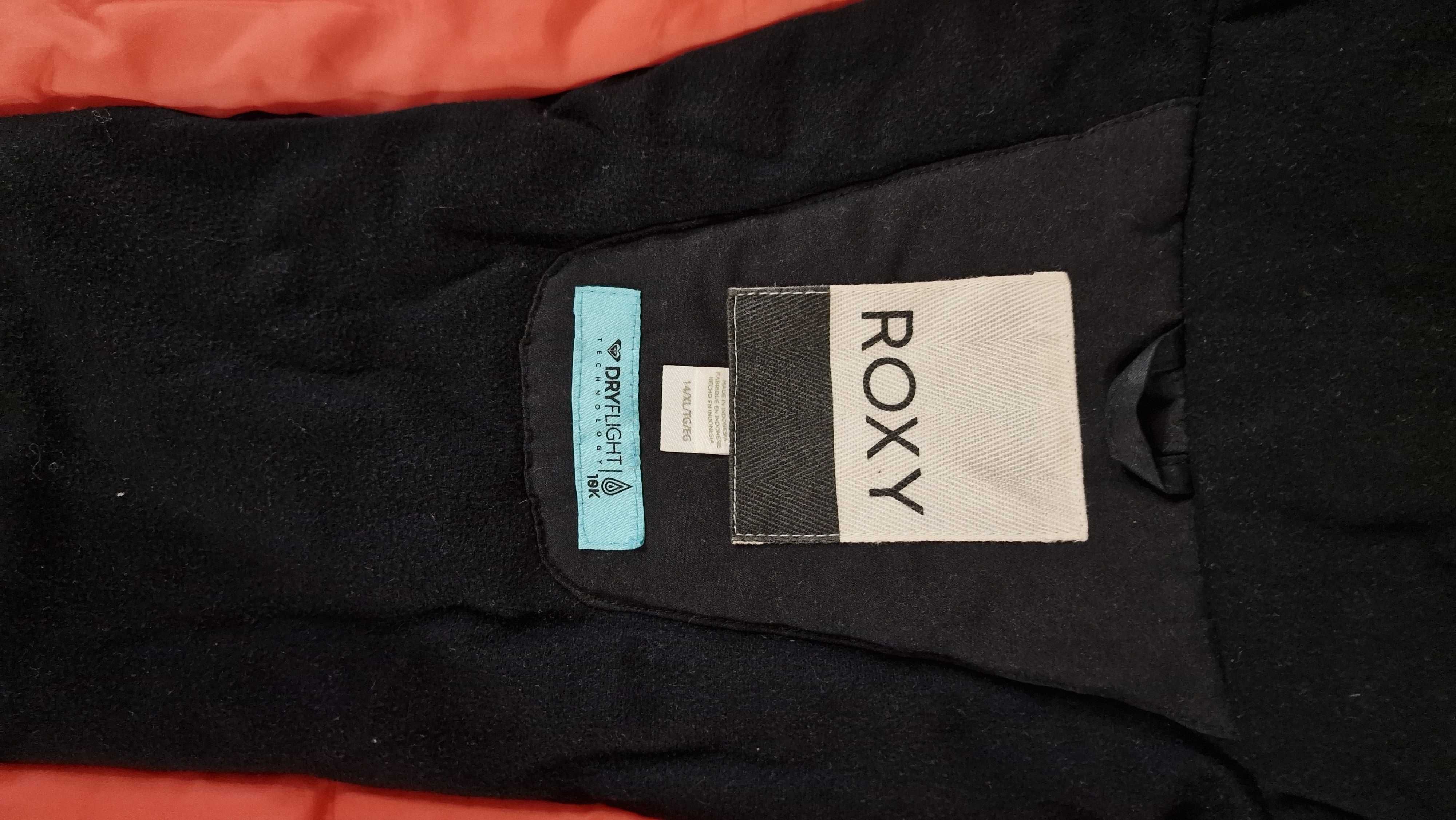 Продавам детски ски екип ROXY