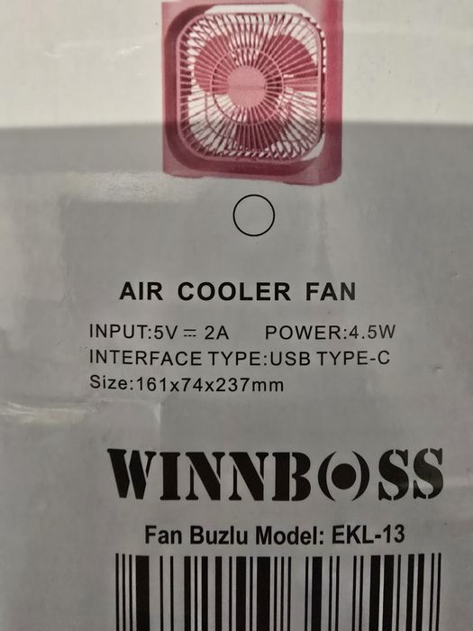 Vand ventilator cu gheață