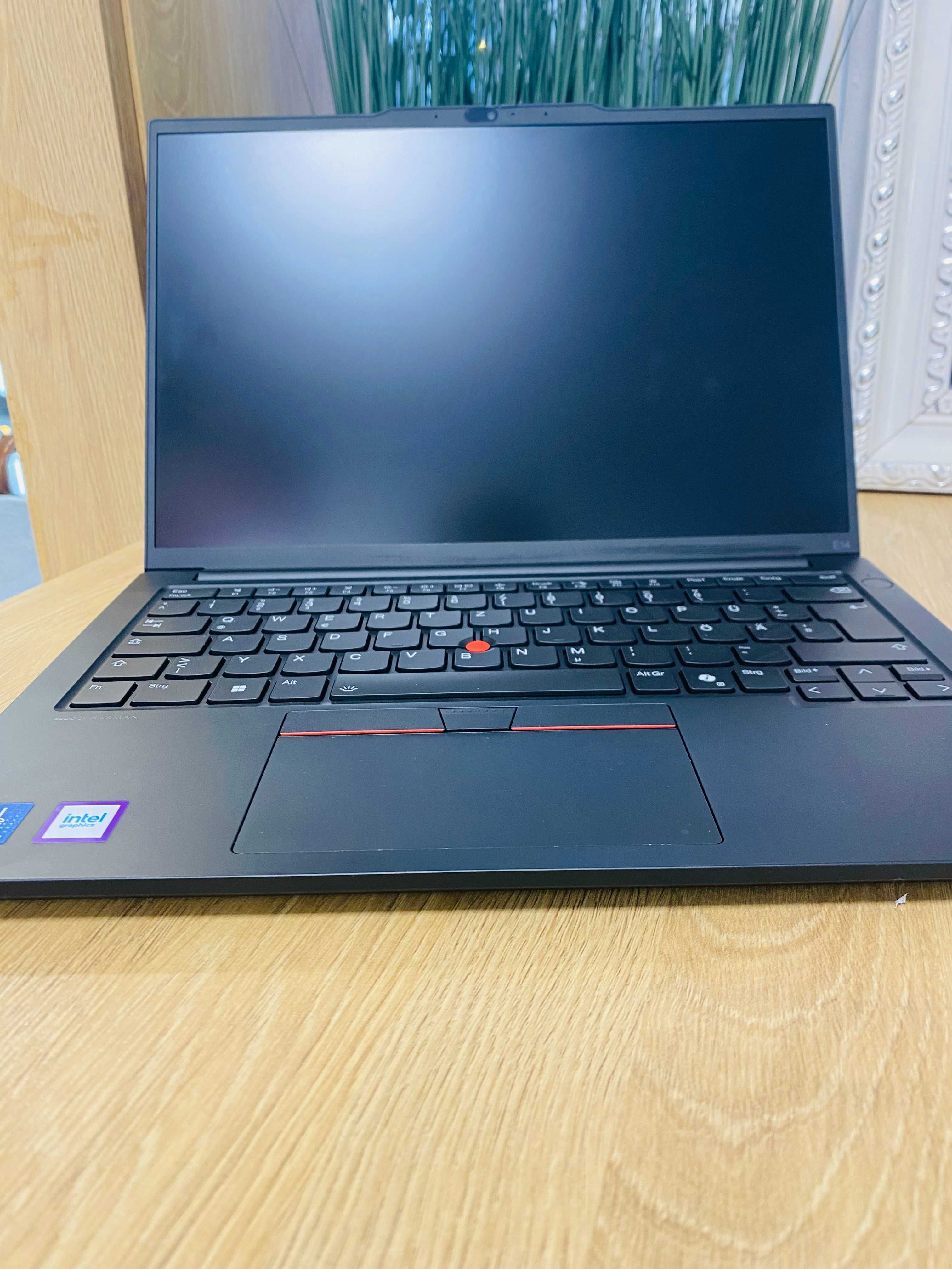 НОВ ! Lenovo ThinkPad E14 G6, Intel® Core™ Ultra 7-155H, 16 GB, 512GB