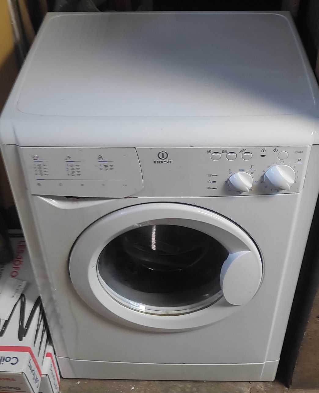 Пералня Indesit WIA82 на части