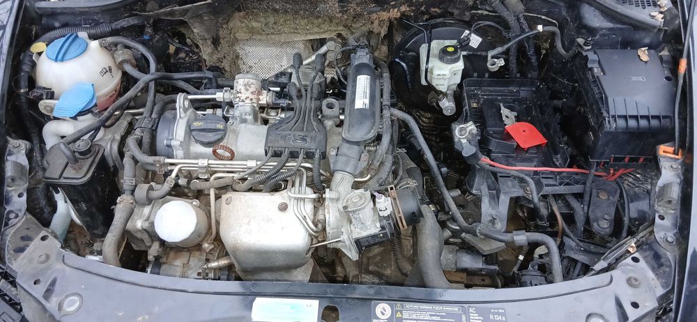 Vand piese skoda octavia 2 1.2 tsi benzina 105 cp 2011