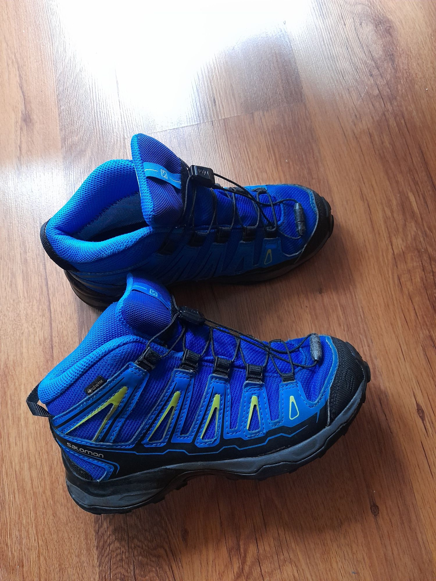 Salomon gore tex детски обувки 34 номер.