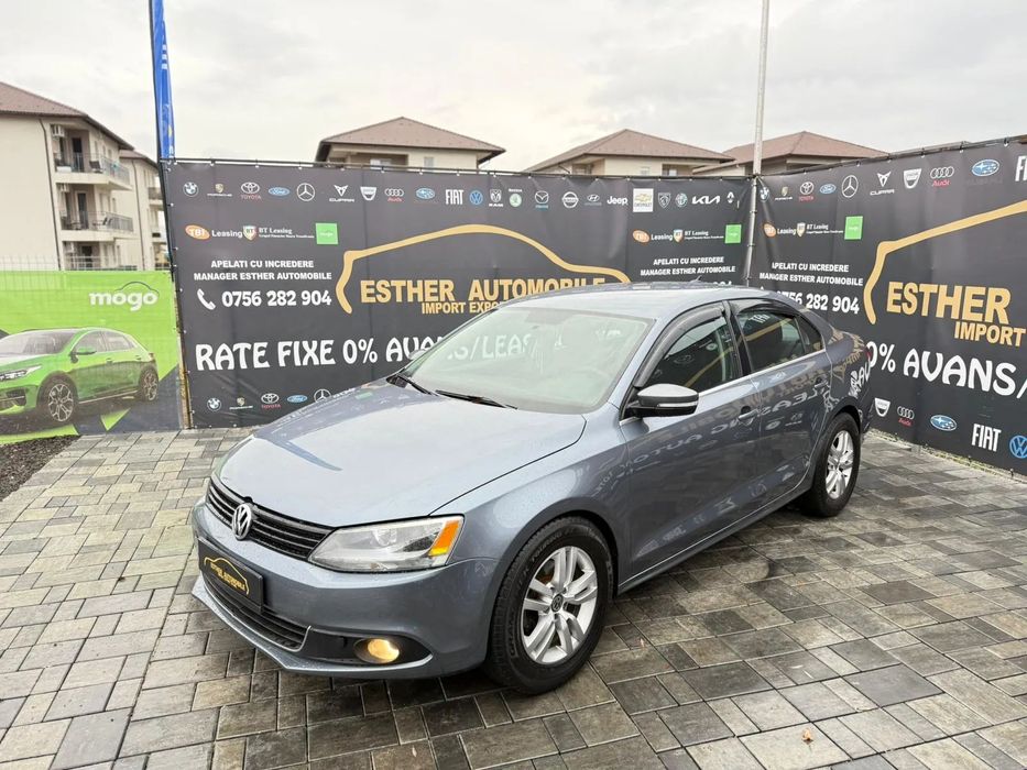 Volkswagen Jetta An 2012 Motor 2.0 TDI Diesel Euro 5 Posibilitate Rate fixe / Livrare