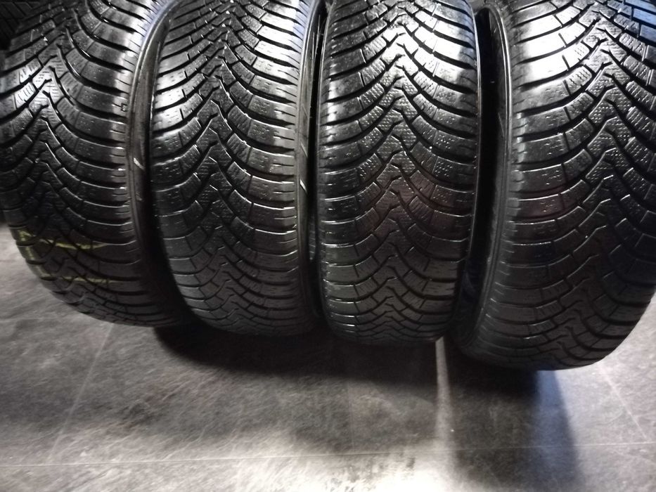 4бр зимни гуми 205 60 R16 Falken
