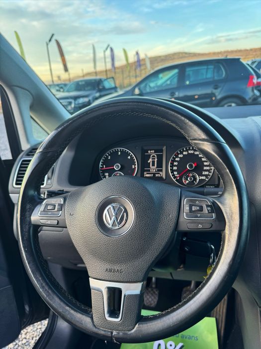 Volkswagen Touran Life
