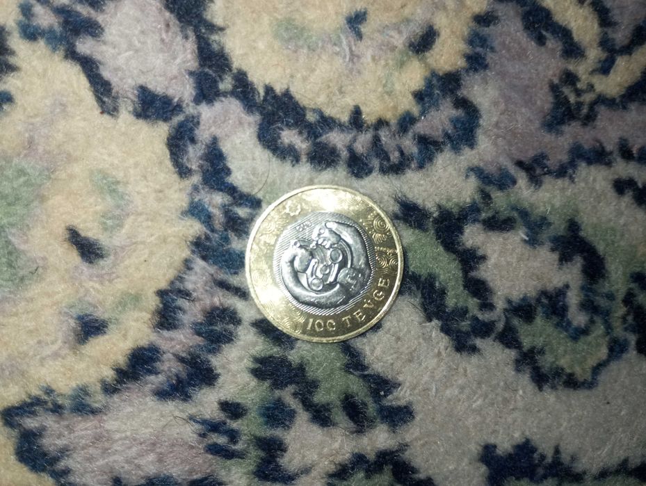 Сирек кездесетің 100 теңге