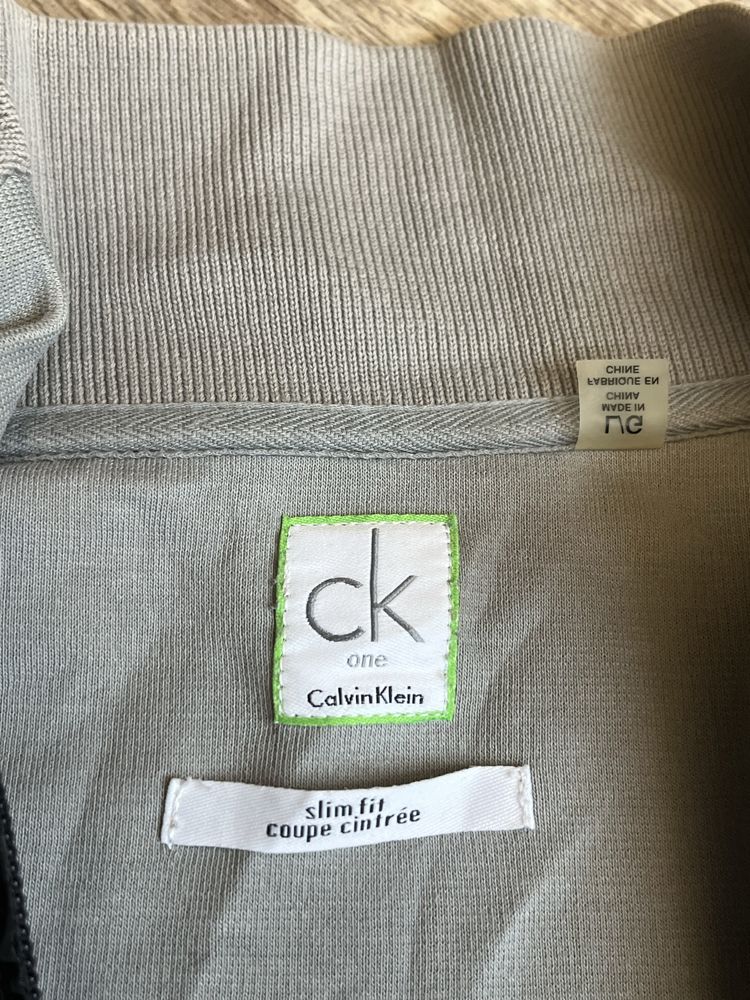 Calvin Klein CK One - НОВ размер Л / Оригинал