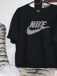 nike sportswear hybrid t-shirt