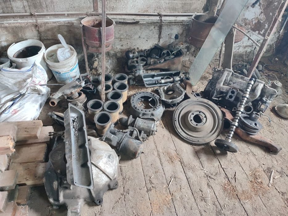 Продам Зил на запчасти. зил 130