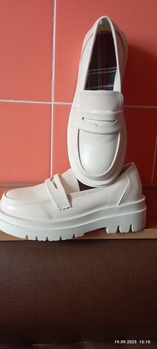 Продам обувь 36 размер