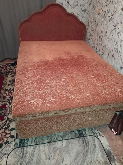 Срочно продам кровать