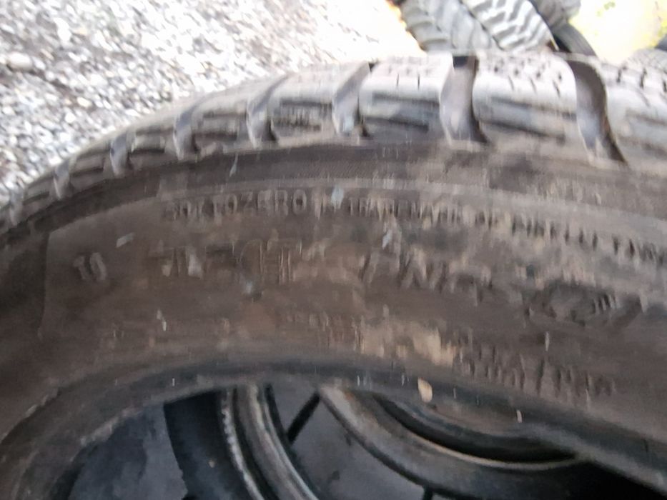 Anvelope 255/45R19 marca Pirelli, DOT 2023,6 mm