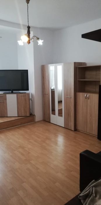 Apartament 1 cameră – zona centrală, lângă Policlinică