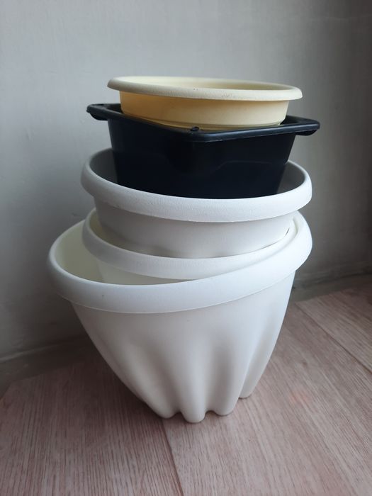 Горшки  0.5л, 1л, 2 л.