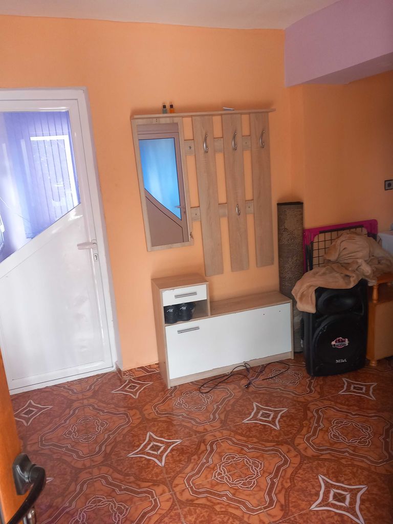 Продава се Къща в с. Овощник, Област Стара Загора - 1000 кв.м за 2 €/кв.м - Снимка #6