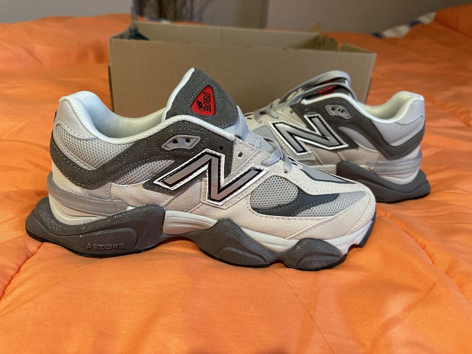 New Balance 9060 маратонки