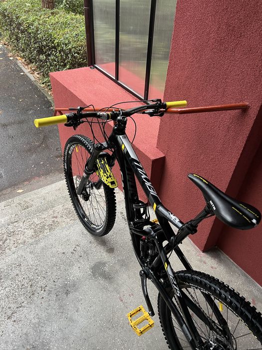 Bicicleta full suspension Cannondale Jekyll 3 27,5 M-L 2018 impecabila