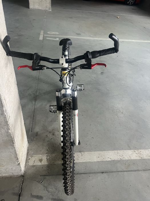 Vand doua biciclete