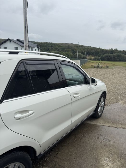 Mercedes ML 250 BLUETEC consum mic, 2.2