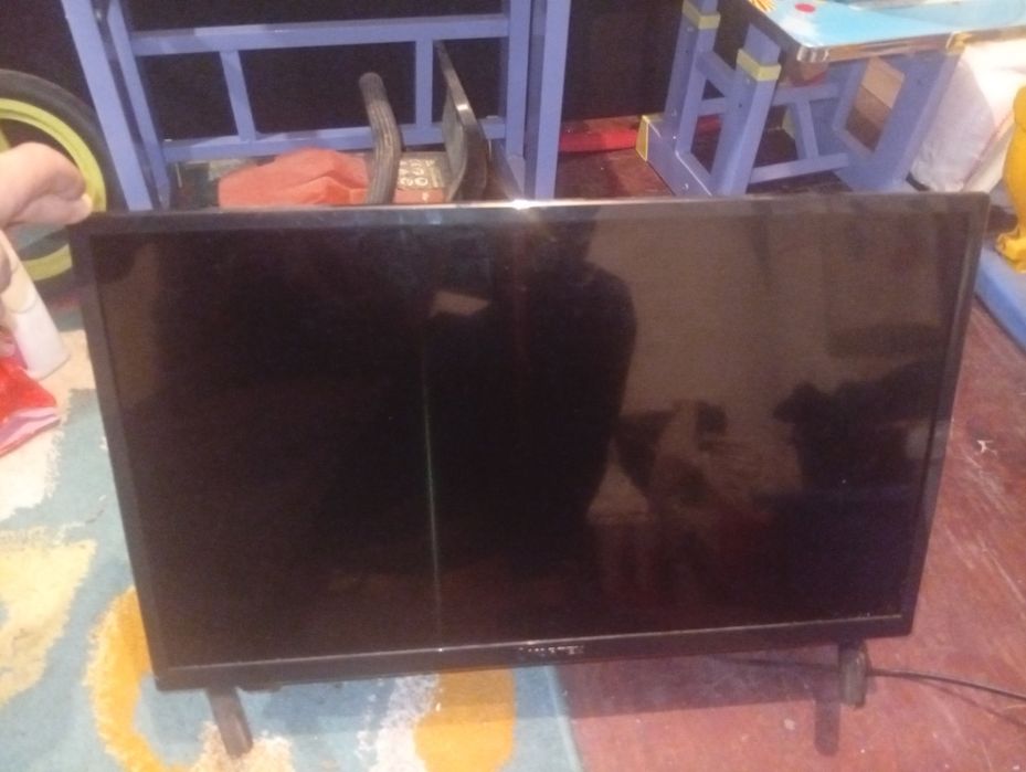 Vand tv vortex 24"