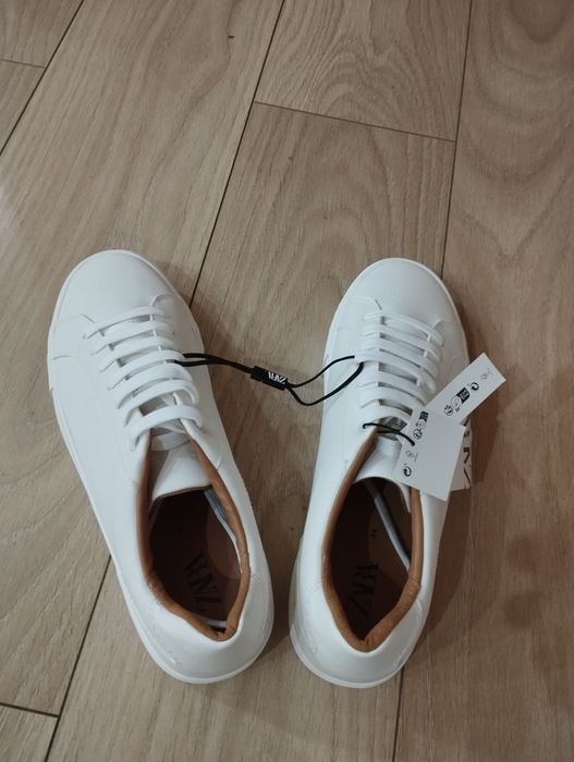 Продавам мъжки кецове