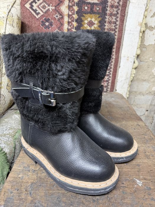 Продам унты и сапоги ручной работы !