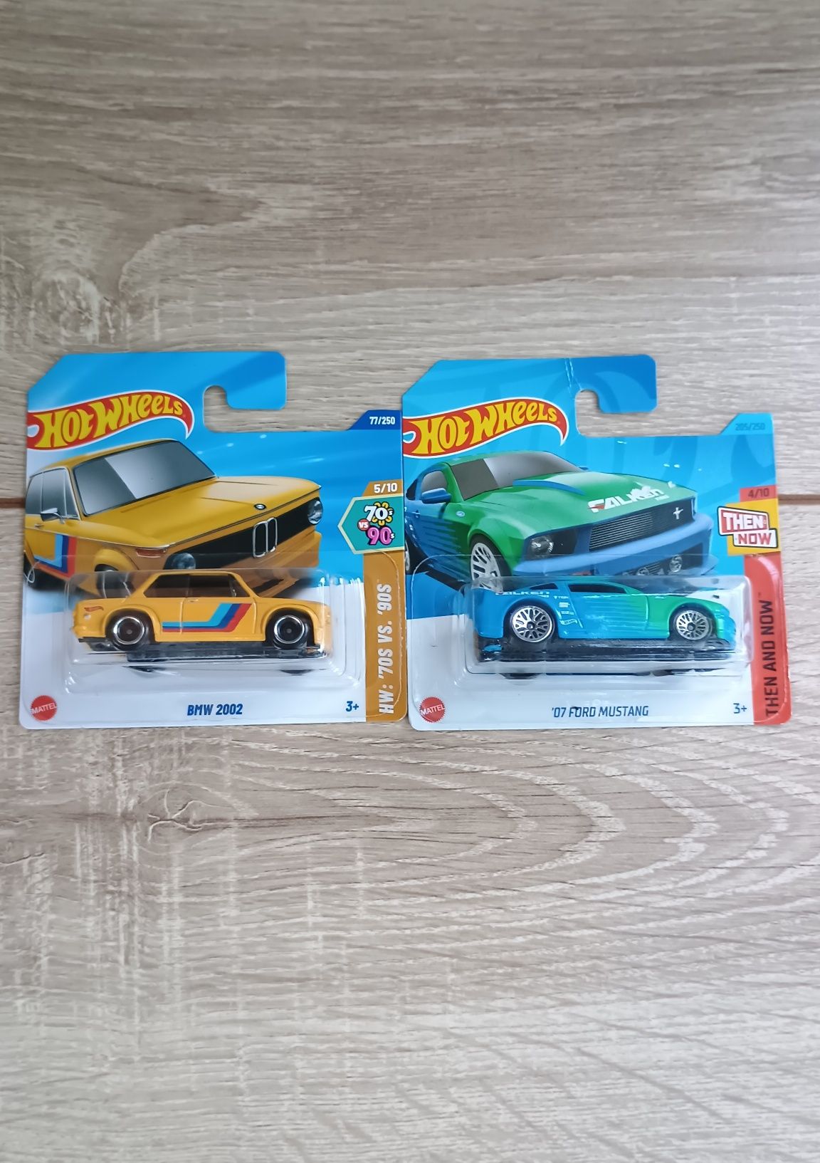Hot wheel колички