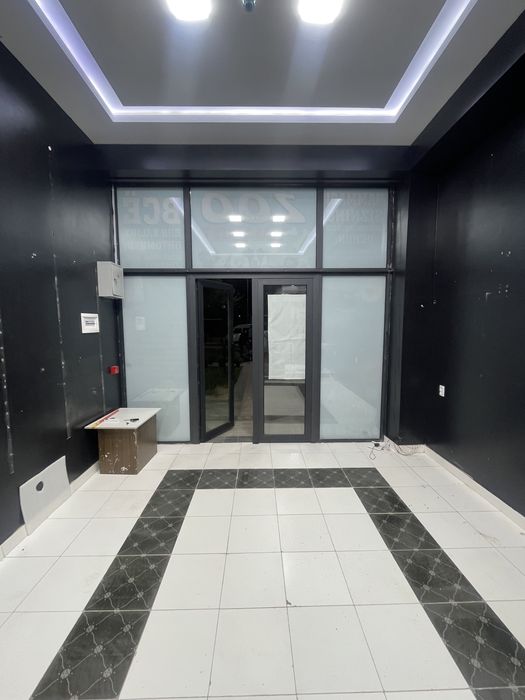 Magazin arendaga beriladi 25*25 kv podvali bilan