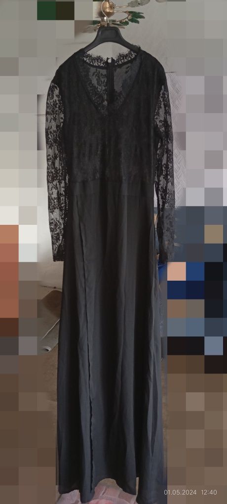 Продам платье размер 42- 44