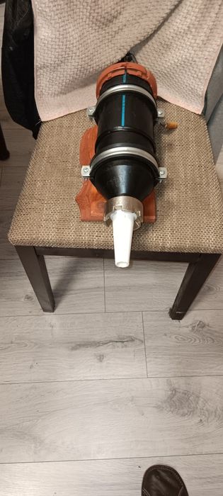 Пълнача за домашни колбаси