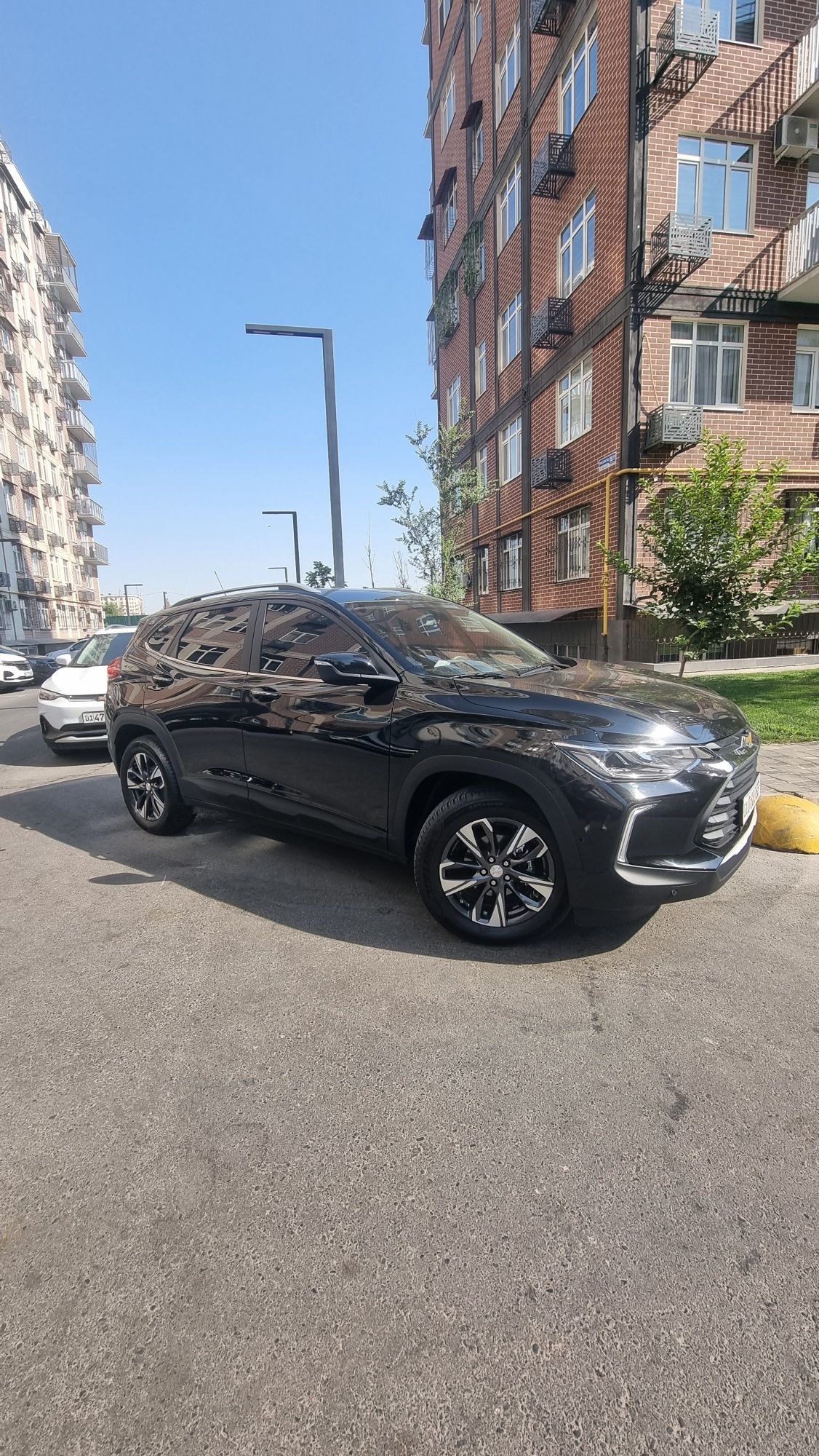 Продаётся автомобиль Tracker 2