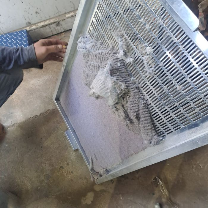 Masini industriale de spalat si uscat pilote ,paturi,etc