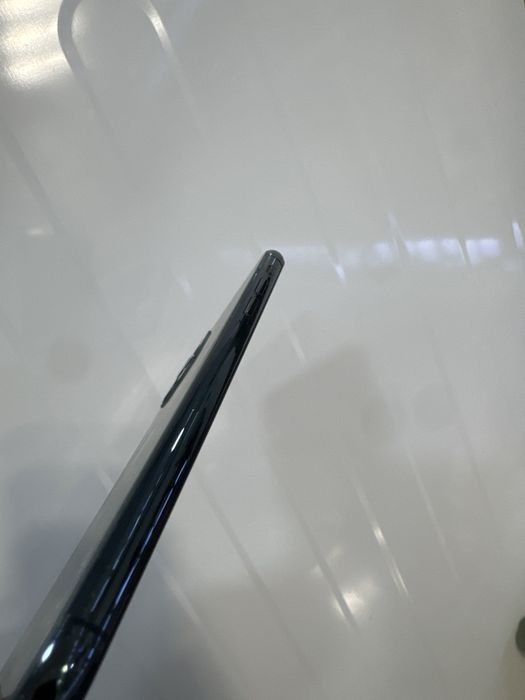 iPhone 11 PRO MAX / 94% Bateria / Accept Schimburi