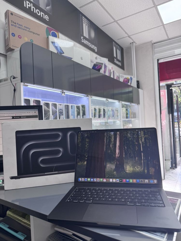 Macbook  Pro 14-inch M4 Pro Chip 12C  24GbRam 512Gb Ssd *Чисто нов *