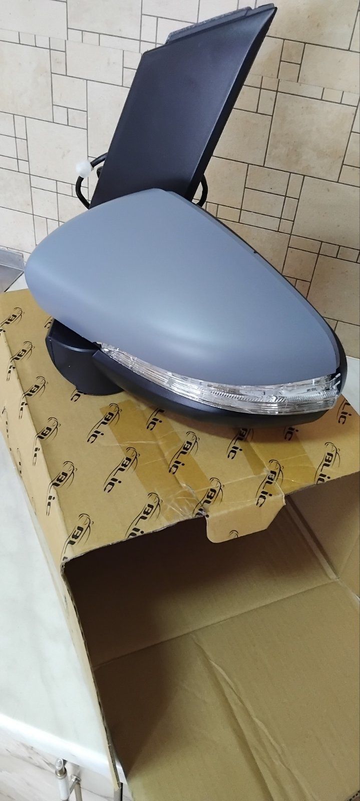 Огледало за VW TOURAN 2010-2014г