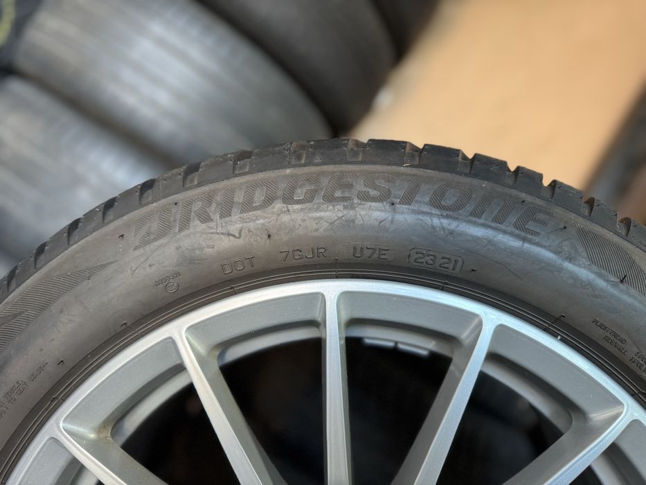 Set Complet Jante Anvelope Audi A4 A5 F5 225/50/R17 98H Brigestone