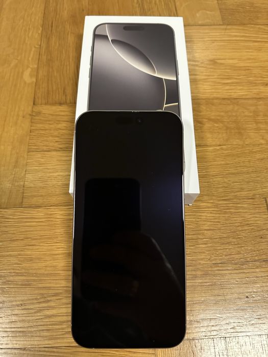Iphone 16 pro max с 24 месеца гаранция