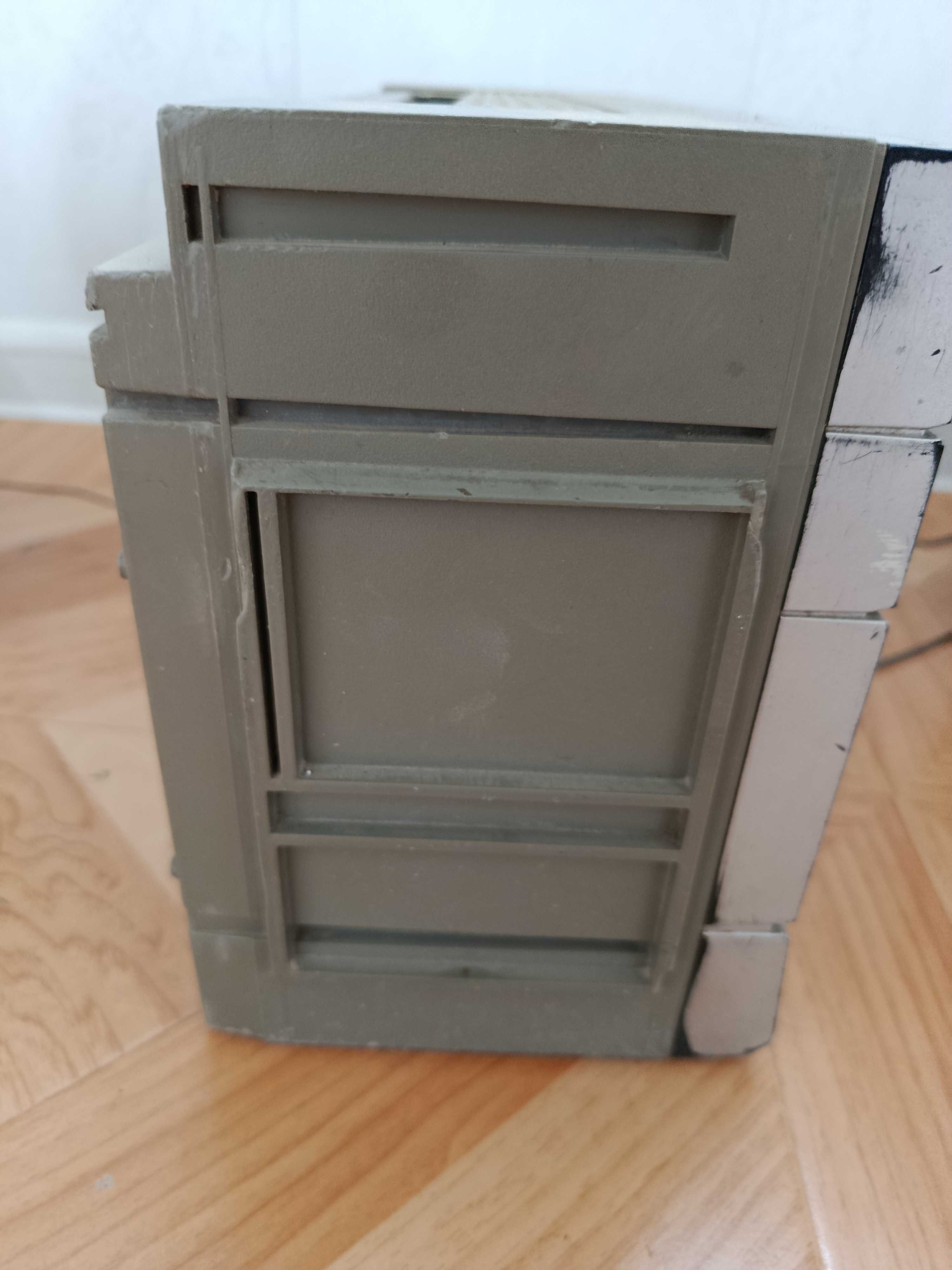 Продаю магнитофон SHARP GF-560Z(S)