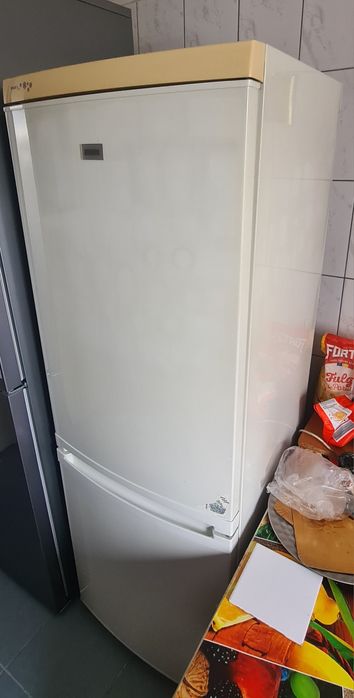 Combina frigorifica Zanussi in stare buna