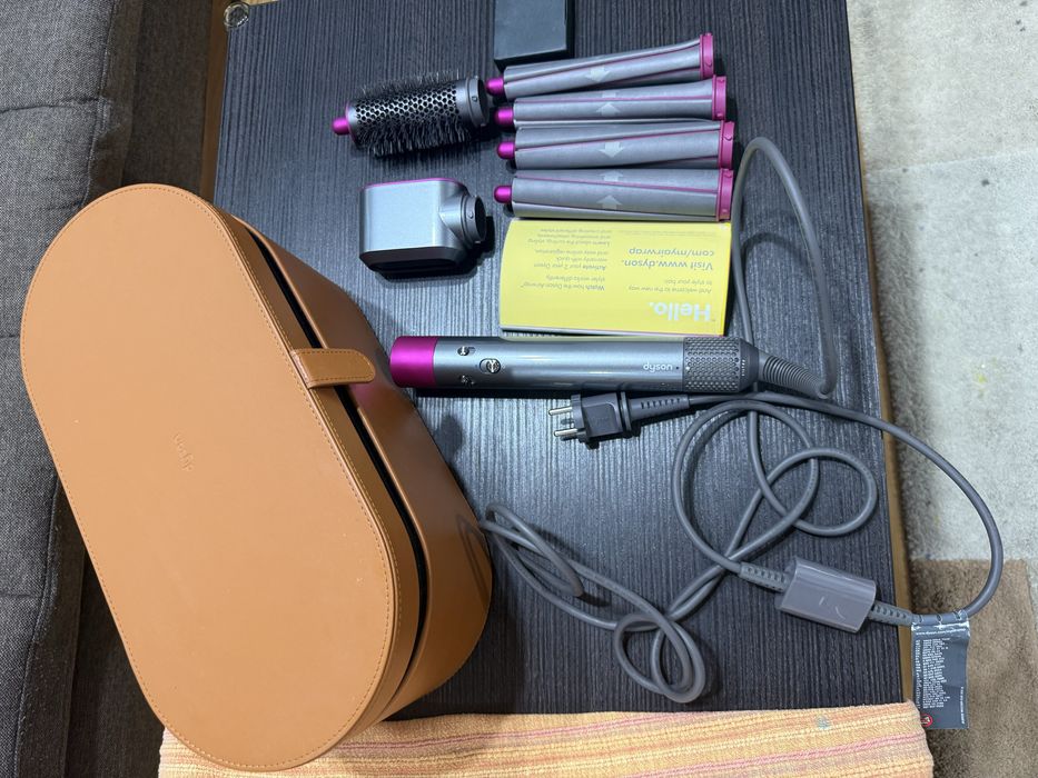 Dyson Airwrap impecabil