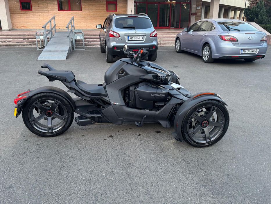Can Am Ryker 900